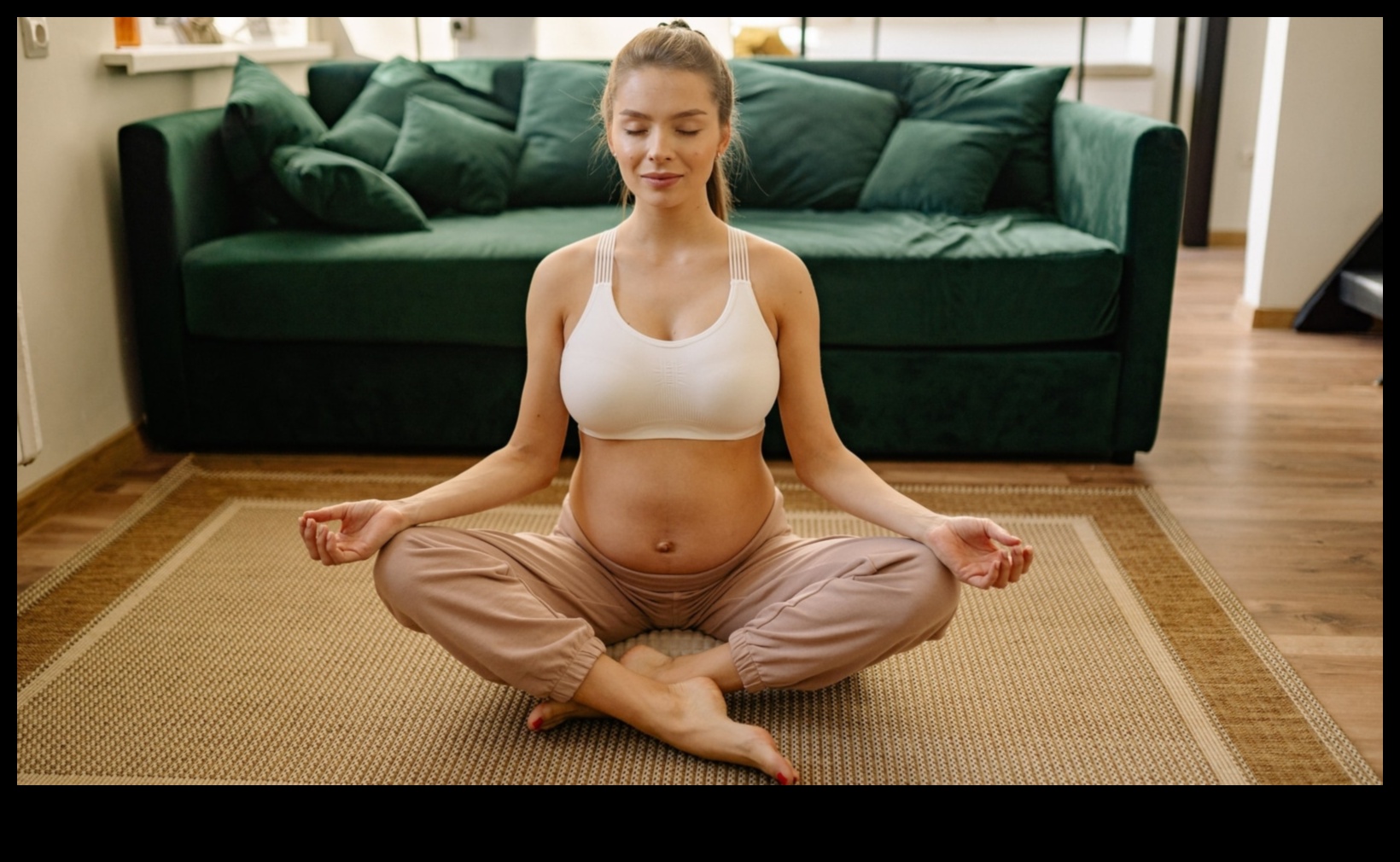 Maternitate Mindfulness: Antrenamente prenatale pentru o sarcină senină